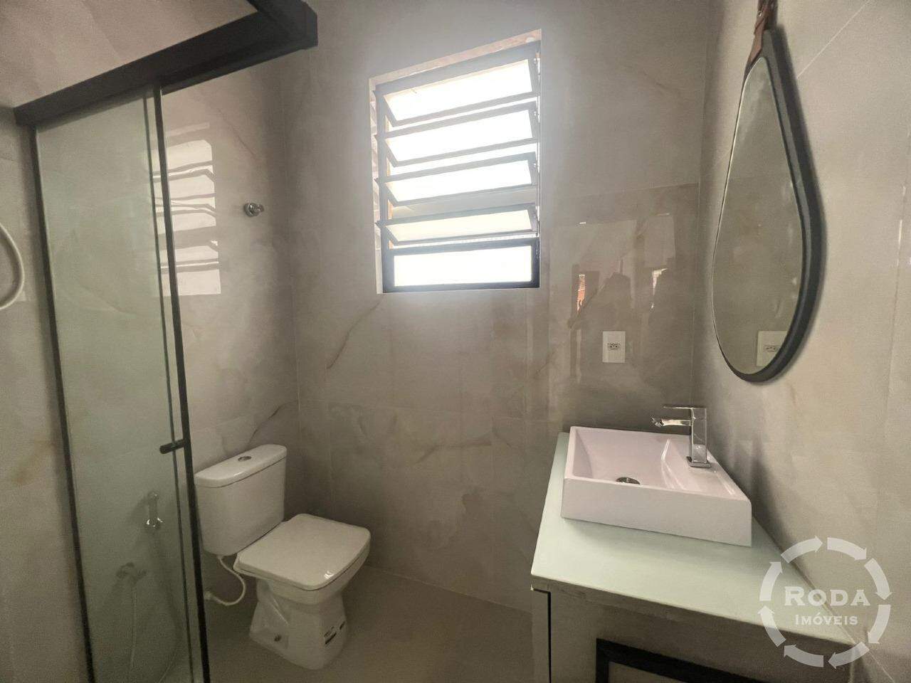 Casa para aluguel no Embaré: 
