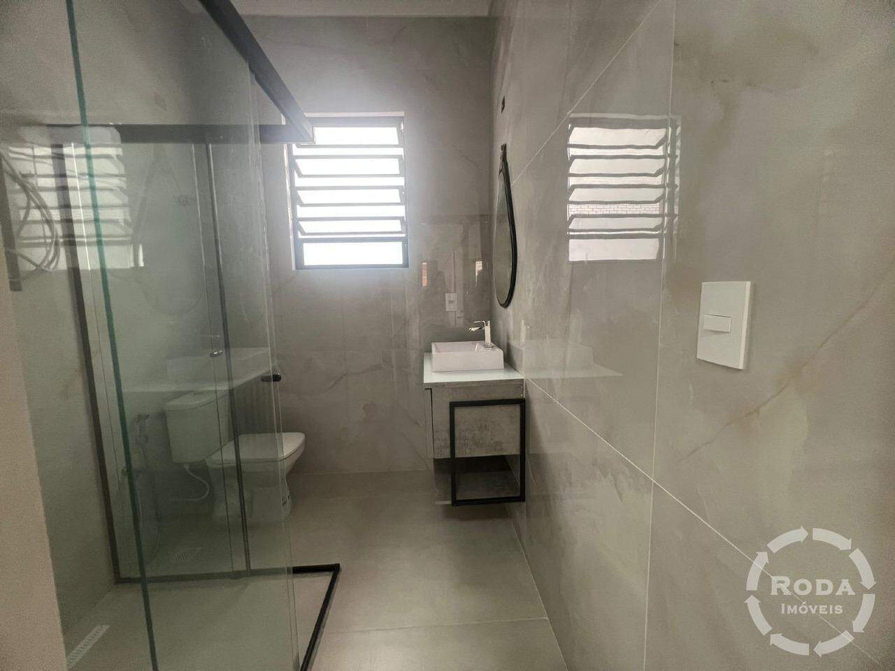 Casa para aluguel no Embaré: 