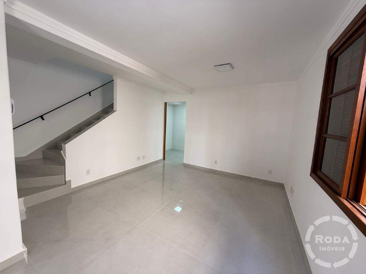 Casa para aluguel no Embaré: 