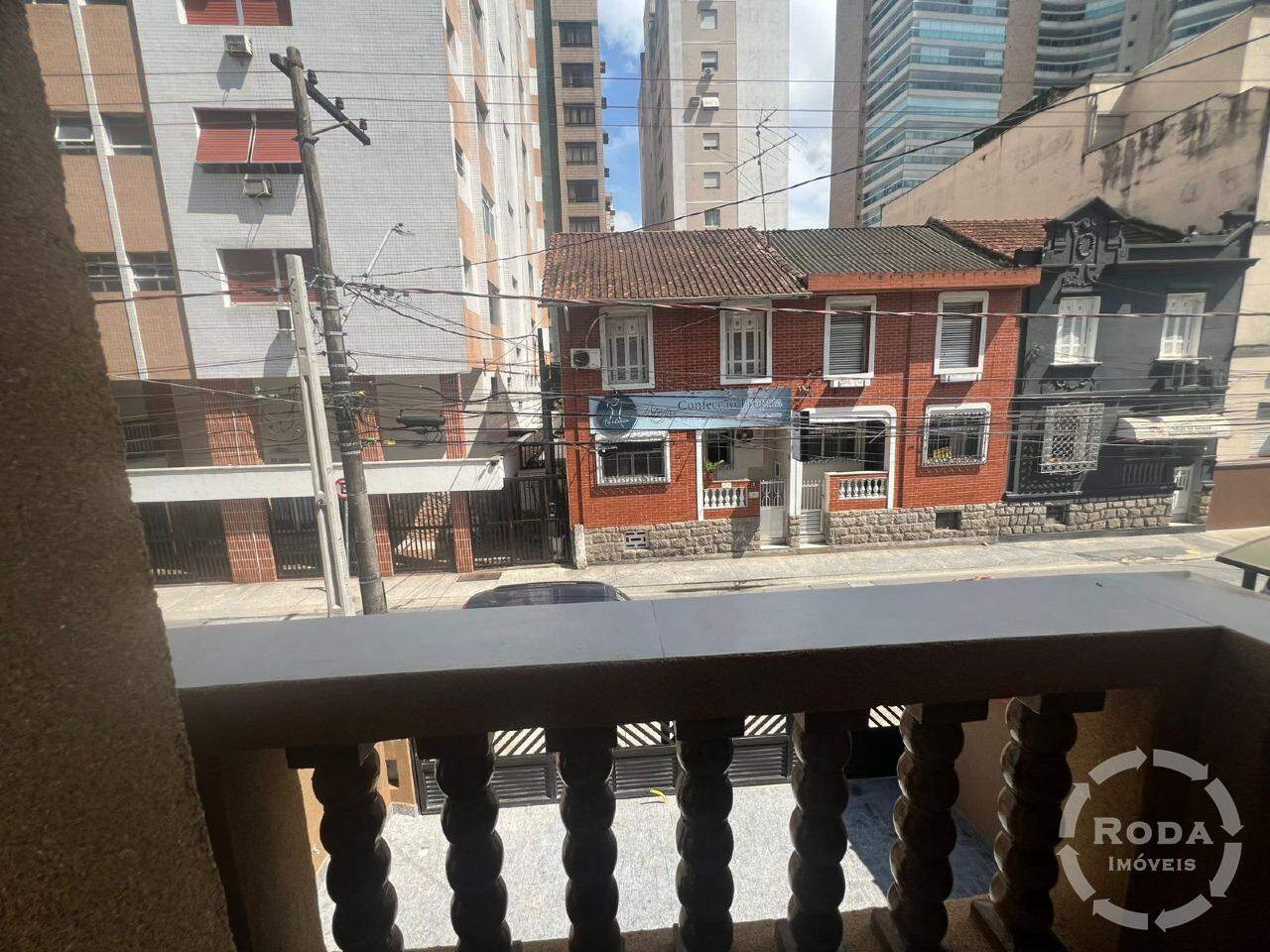 Casa para aluguel no Embaré: 