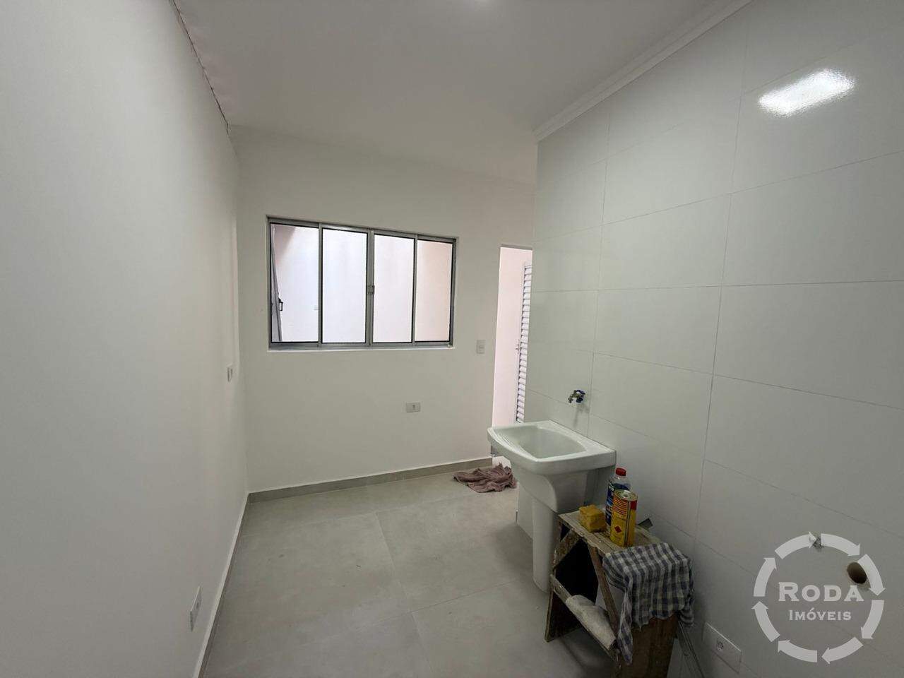 Casa para aluguel no Embaré: 