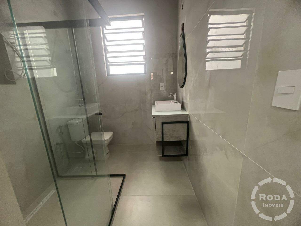 Casa para aluguel no Embaré: 