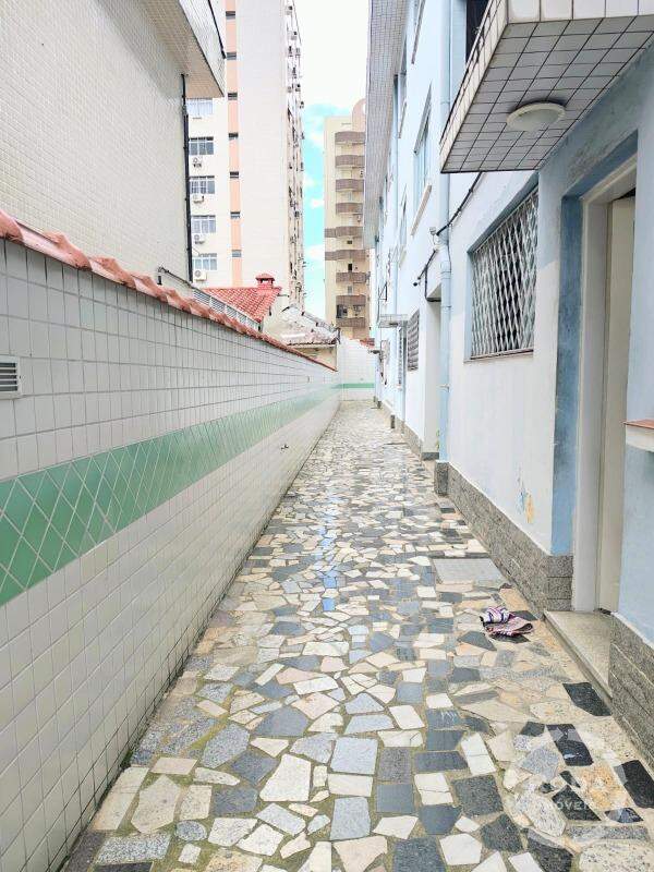 Apartamento Térreo à venda no Marapé: 