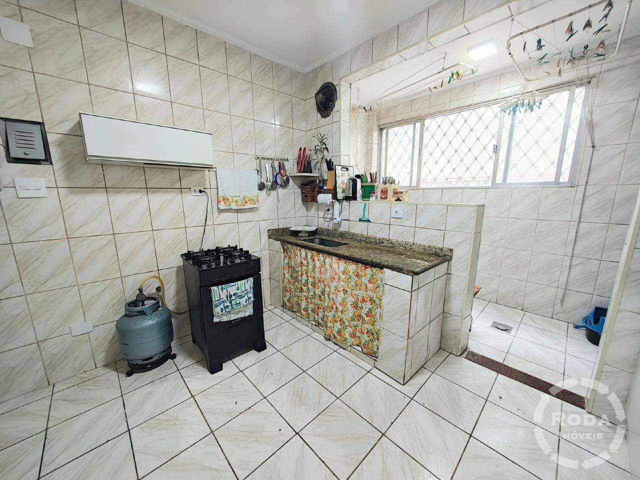 Apartamento Térreo à venda no Marapé: 