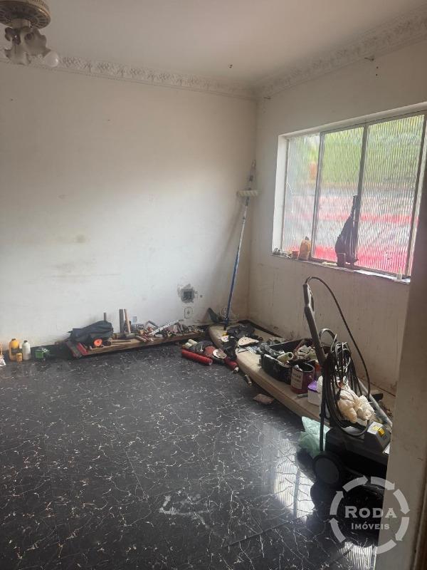 Terreno à venda no Macuco: 