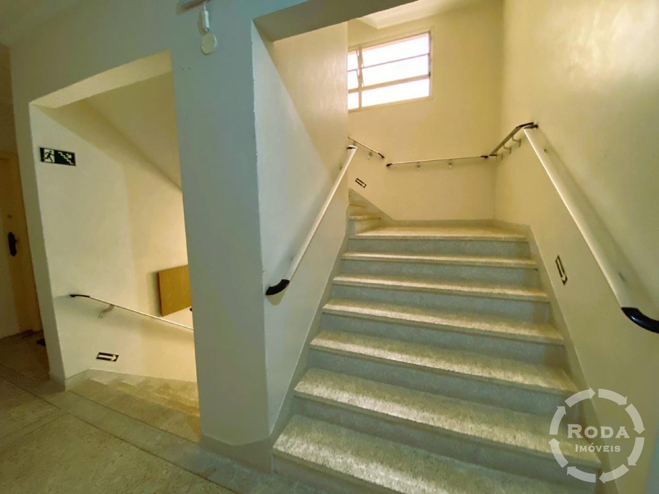 Apartamento para aluguel no Embaré: 