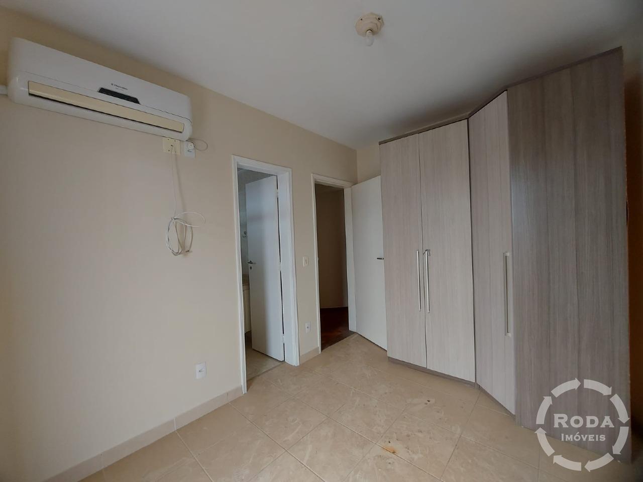 Apartamento à venda no Ponta da Praia: 