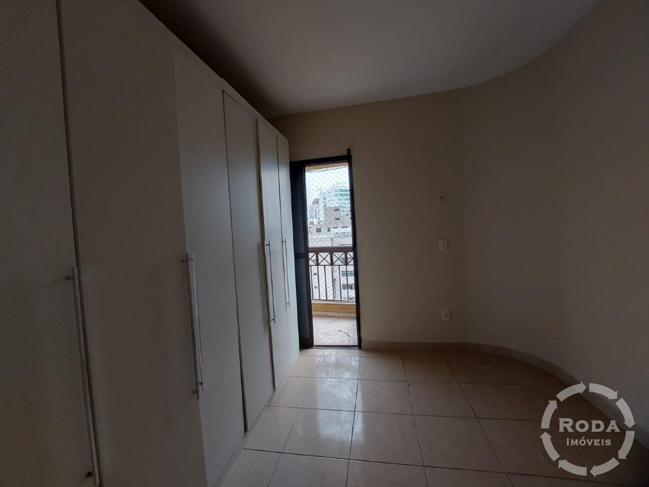 Apartamento à venda no Ponta da Praia: 