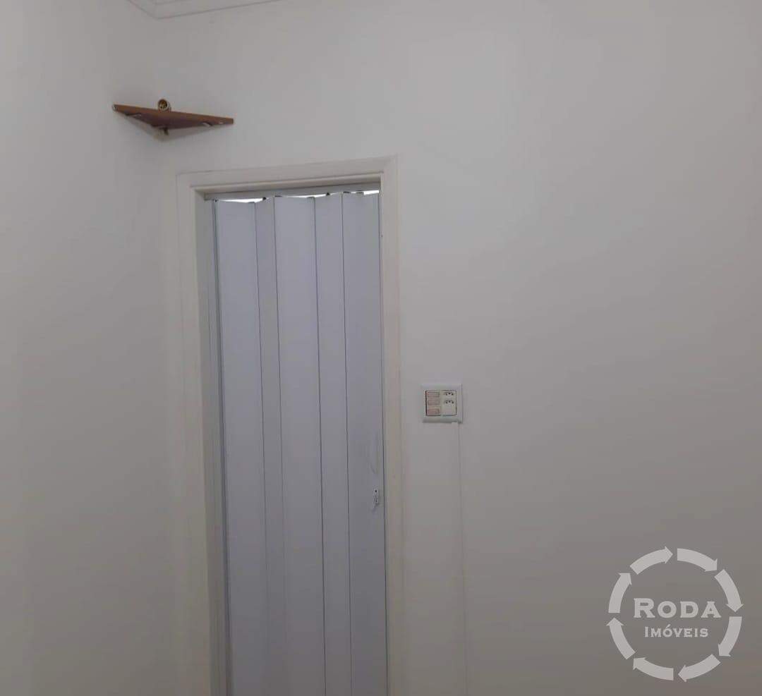 Sala para aluguel no Embaré: 