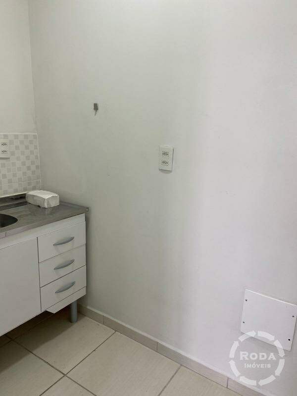 Sala à venda no Encruzilhada: 