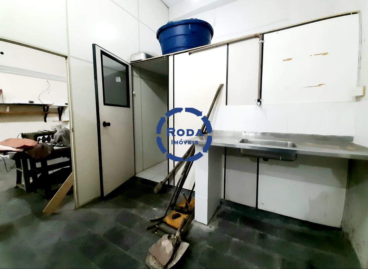 Loja para aluguel no Vila Mathias: 