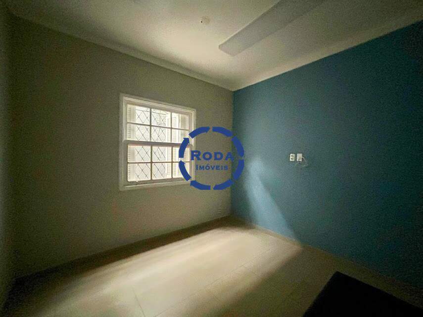 Casa para aluguel no Embaré: 