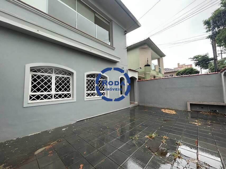 Casa para aluguel no Embaré: 