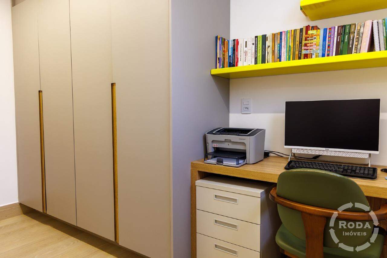 Apartamento à venda no Ponta da Praia: 