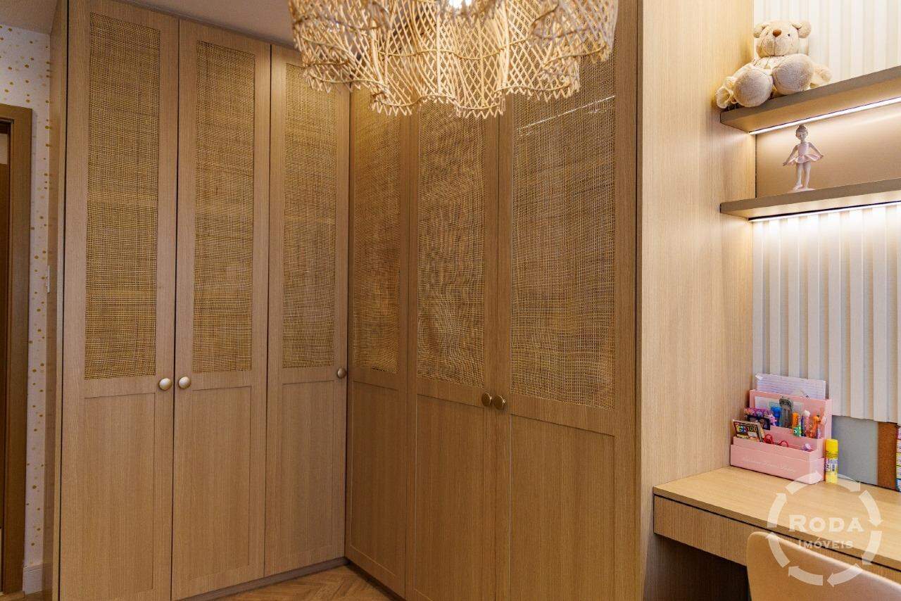 Apartamento à venda no Ponta da Praia: 