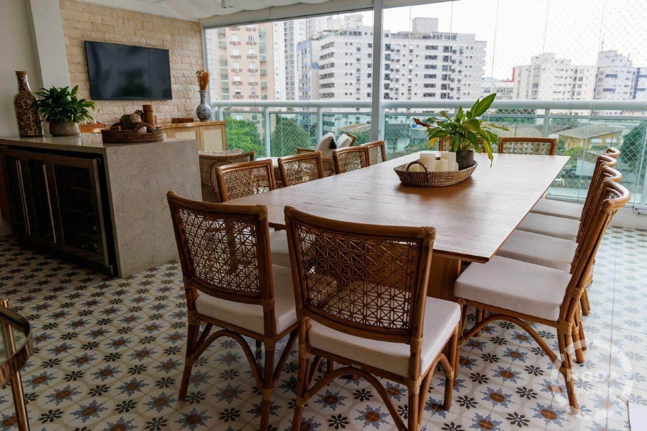 Apartamento à venda no Ponta da Praia: 