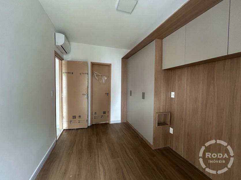 Apartamento à venda no Ponta da Praia: 