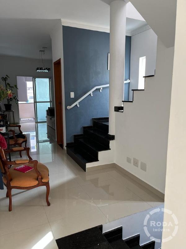 Sobrado de Condomínio à venda no Marapé: 