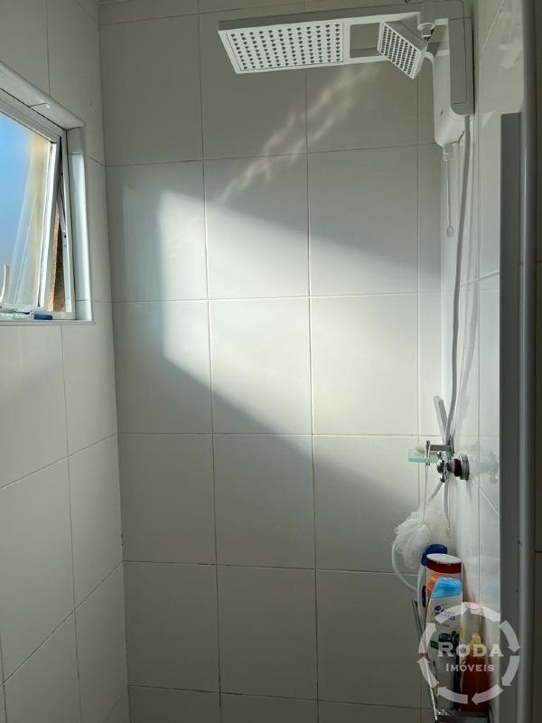 Sobrado de Condomínio à venda no Marapé: 