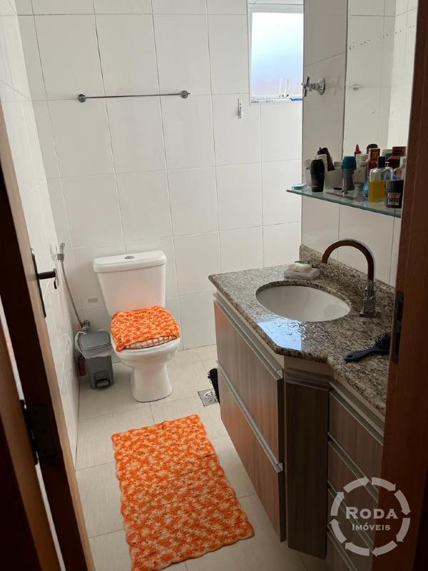 Sobrado de Condomínio à venda no Marapé: 