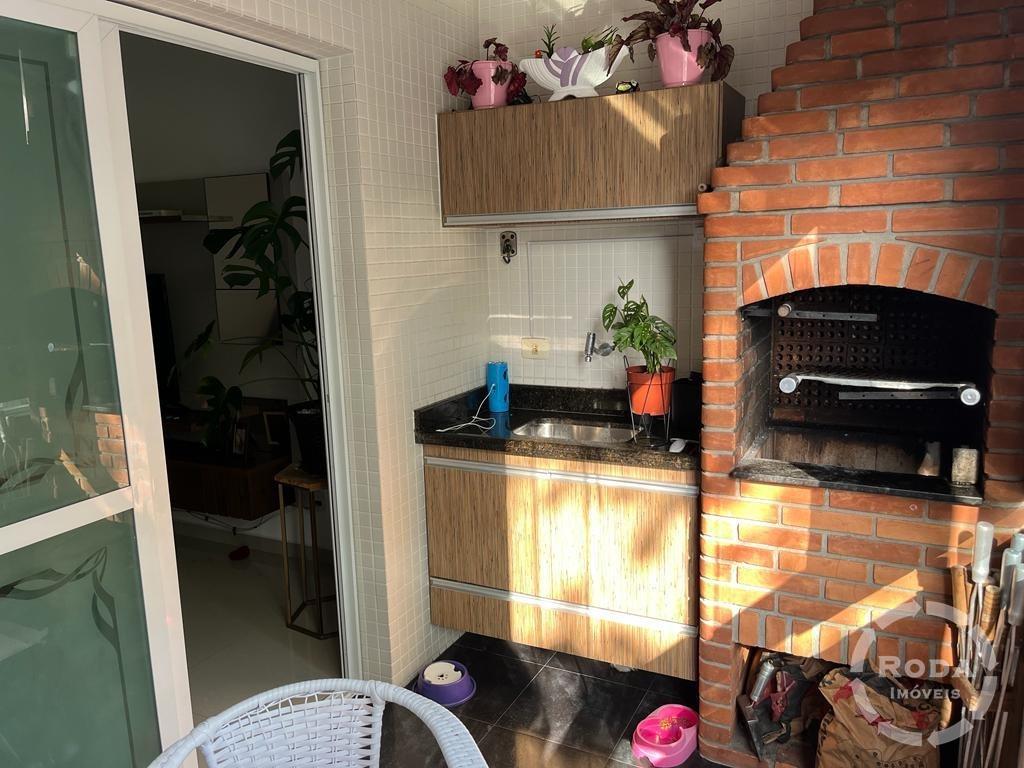 Sobrado de Condomínio à venda no Marapé: 