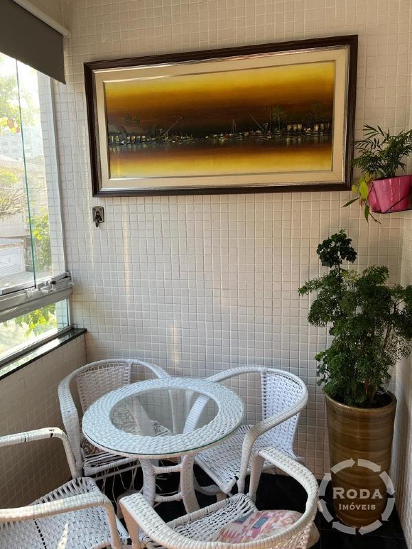 Sobrado de Condomínio à venda no Marapé: 