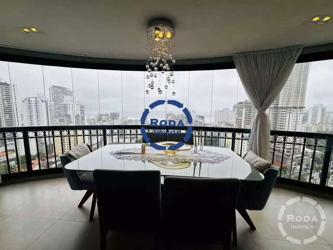 Cobertura à venda no José Menino: 