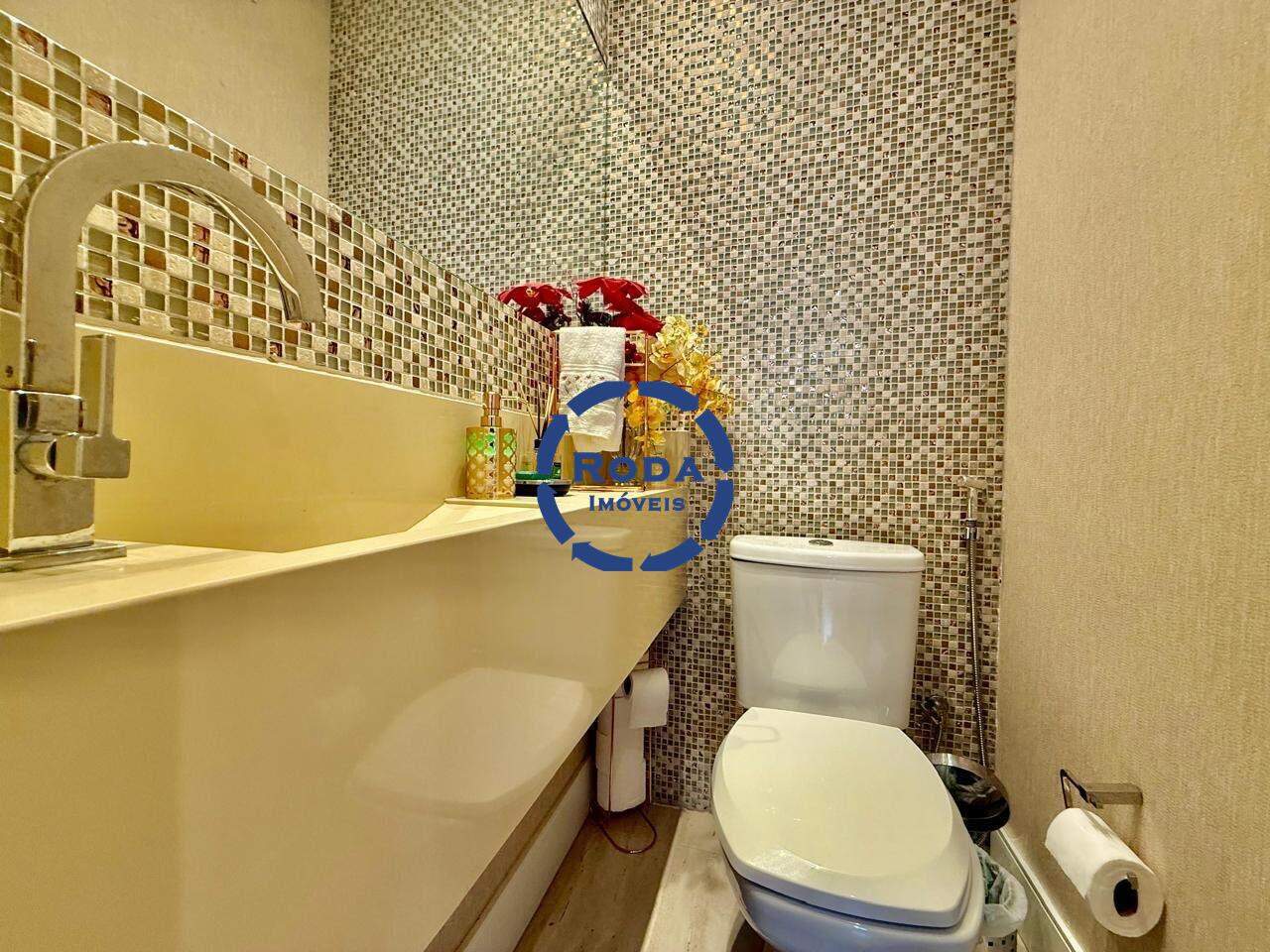 Apartamento à venda no Ponta da Praia: 