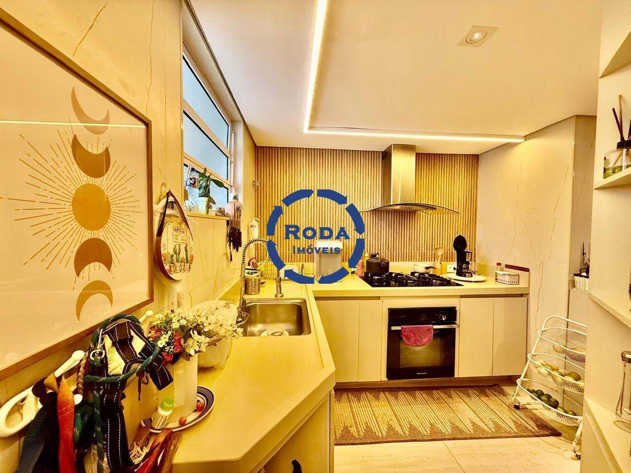 Apartamento à venda no Ponta da Praia: 