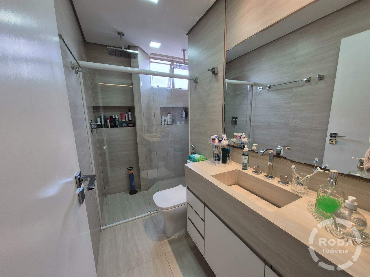 Apartamento à venda no Embaré: 