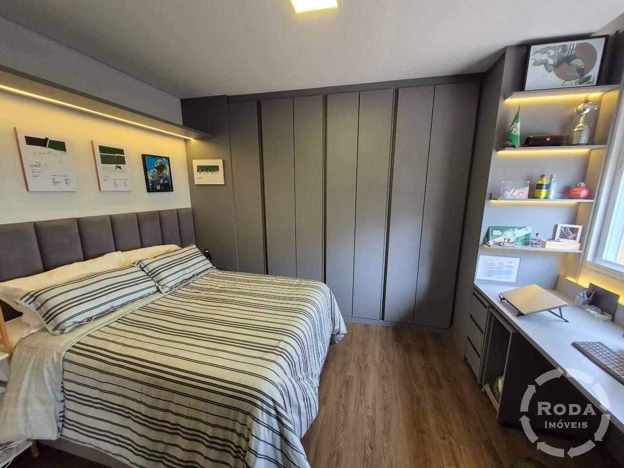 Apartamento à venda no Embaré: 