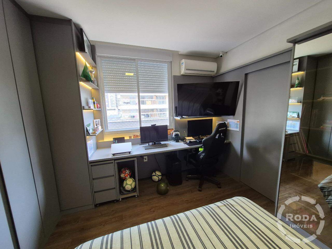 Apartamento à venda no Embaré: 