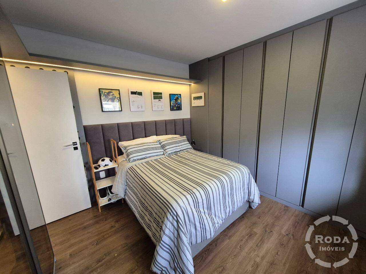 Apartamento à venda no Embaré: 