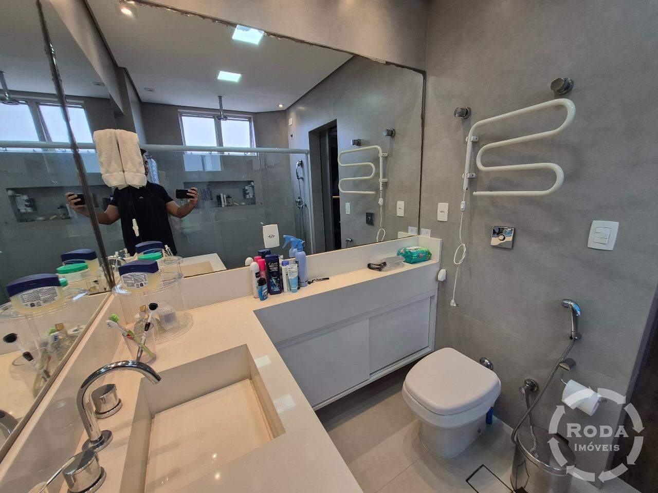 Apartamento à venda no Embaré: 
