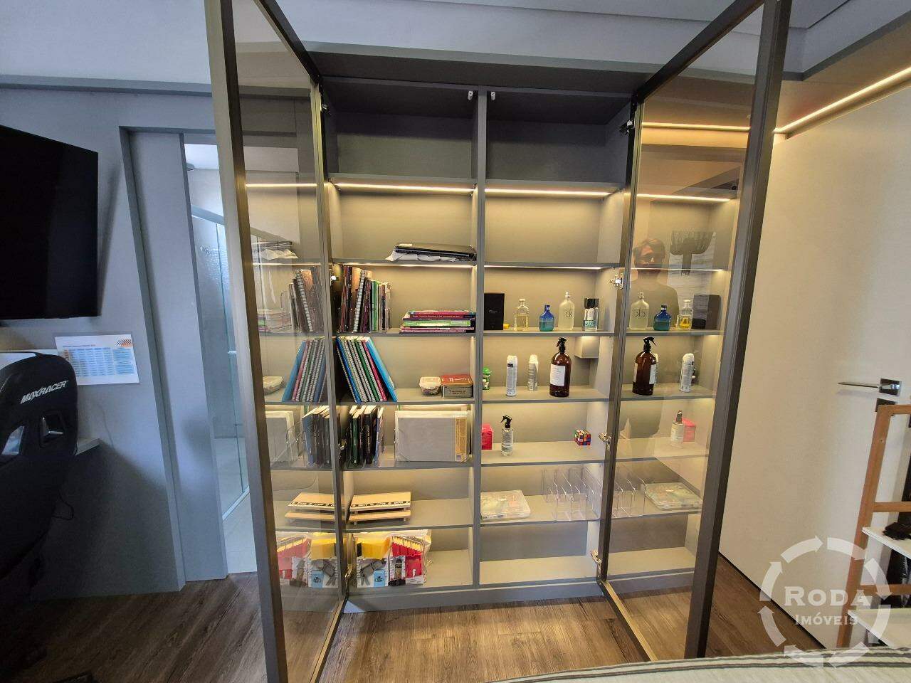 Apartamento à venda no Embaré: 