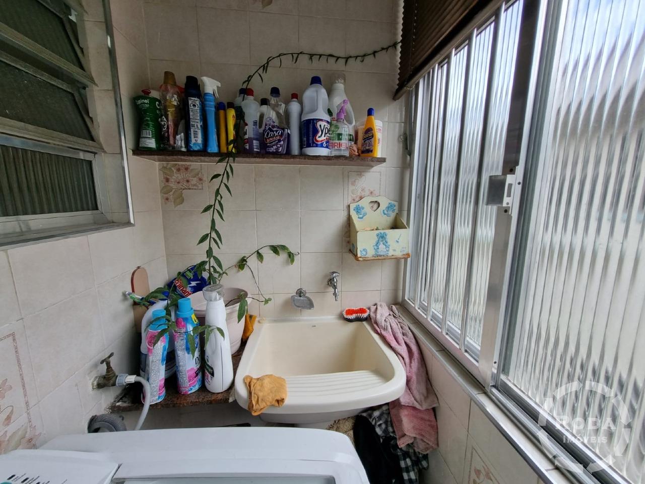 Apartamento à venda no Embaré: 