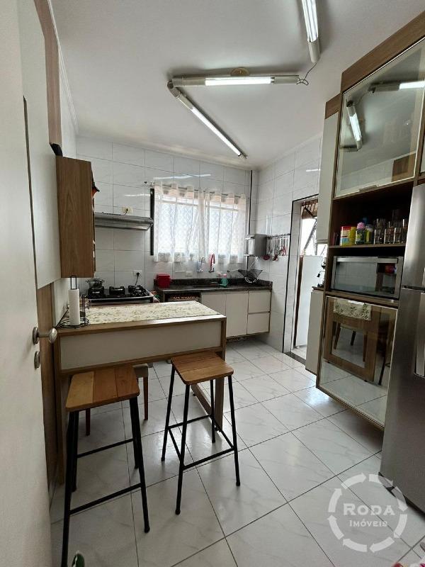 Apartamento para aluguel no Embaré: 
