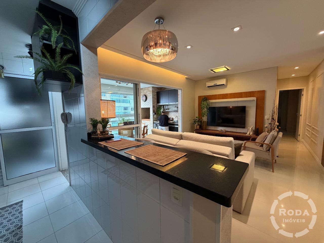 Apartamento à venda no Ponta da Praia: 