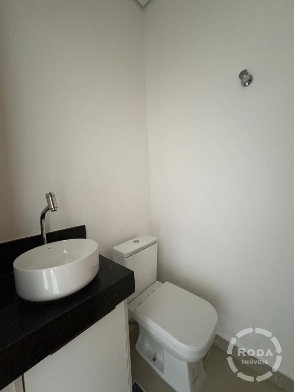 Casa à venda no Embaré: 