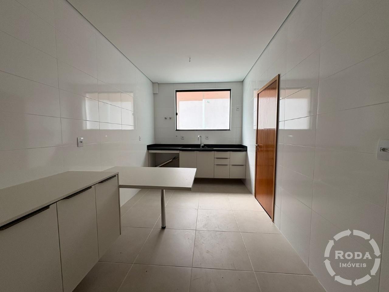 Casa à venda no Embaré: 