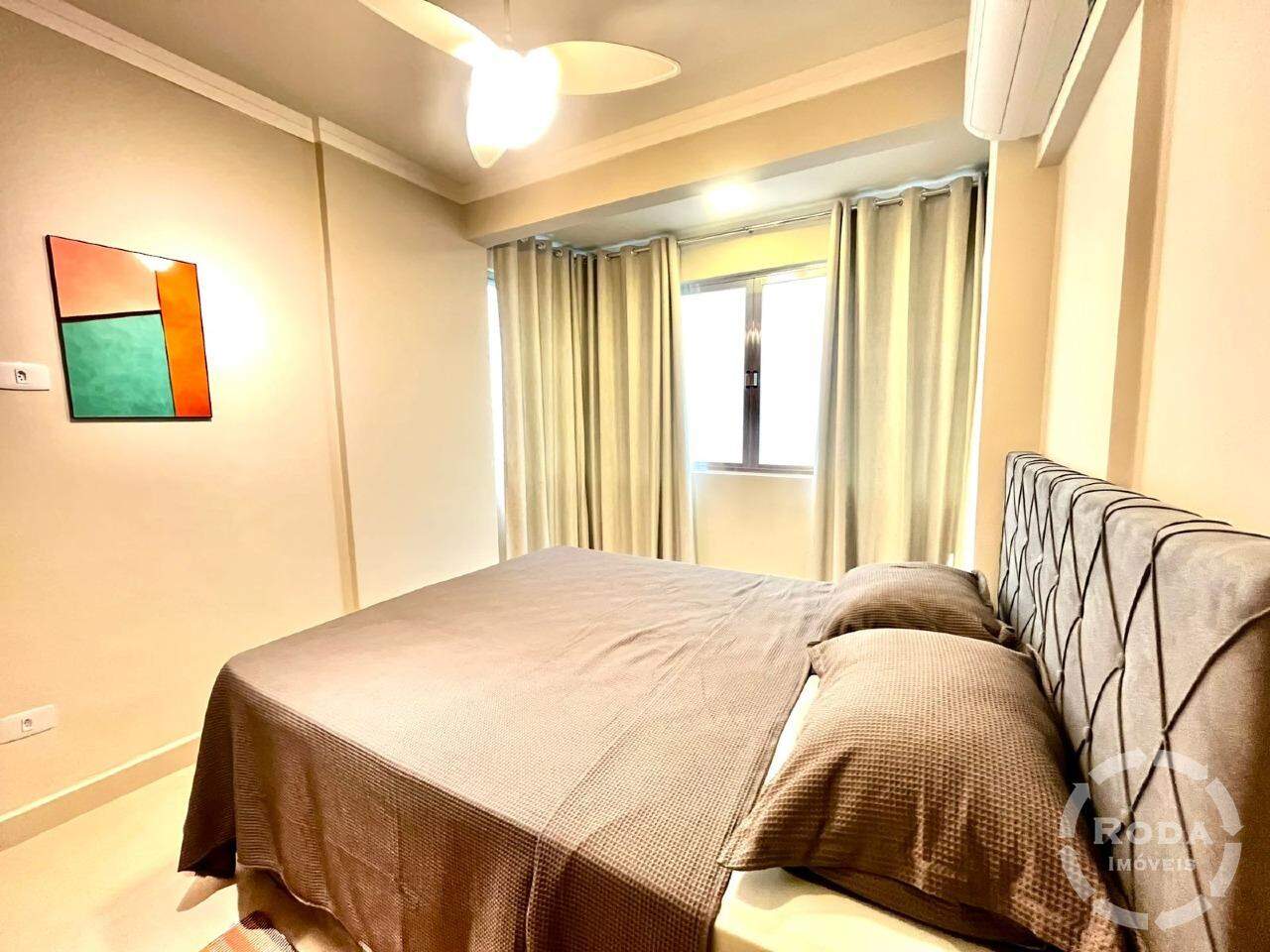 Apartamento à venda no Ponta da Praia: quarto