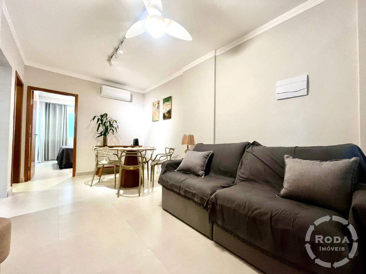 Apartamento à venda no Ponta da Praia: sala