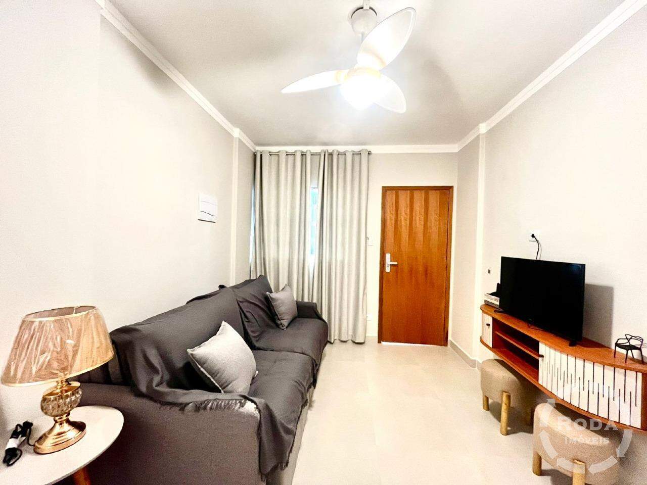 Apartamento à venda no Ponta da Praia: sala