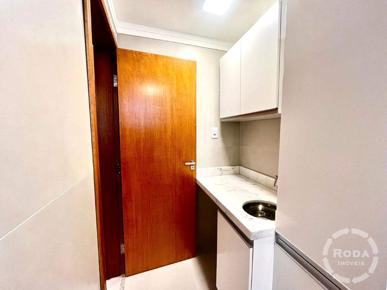 Apartamento à venda no Ponta da Praia: banheiro