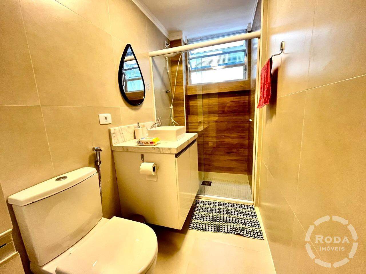 Apartamento à venda no Ponta da Praia: banheiro