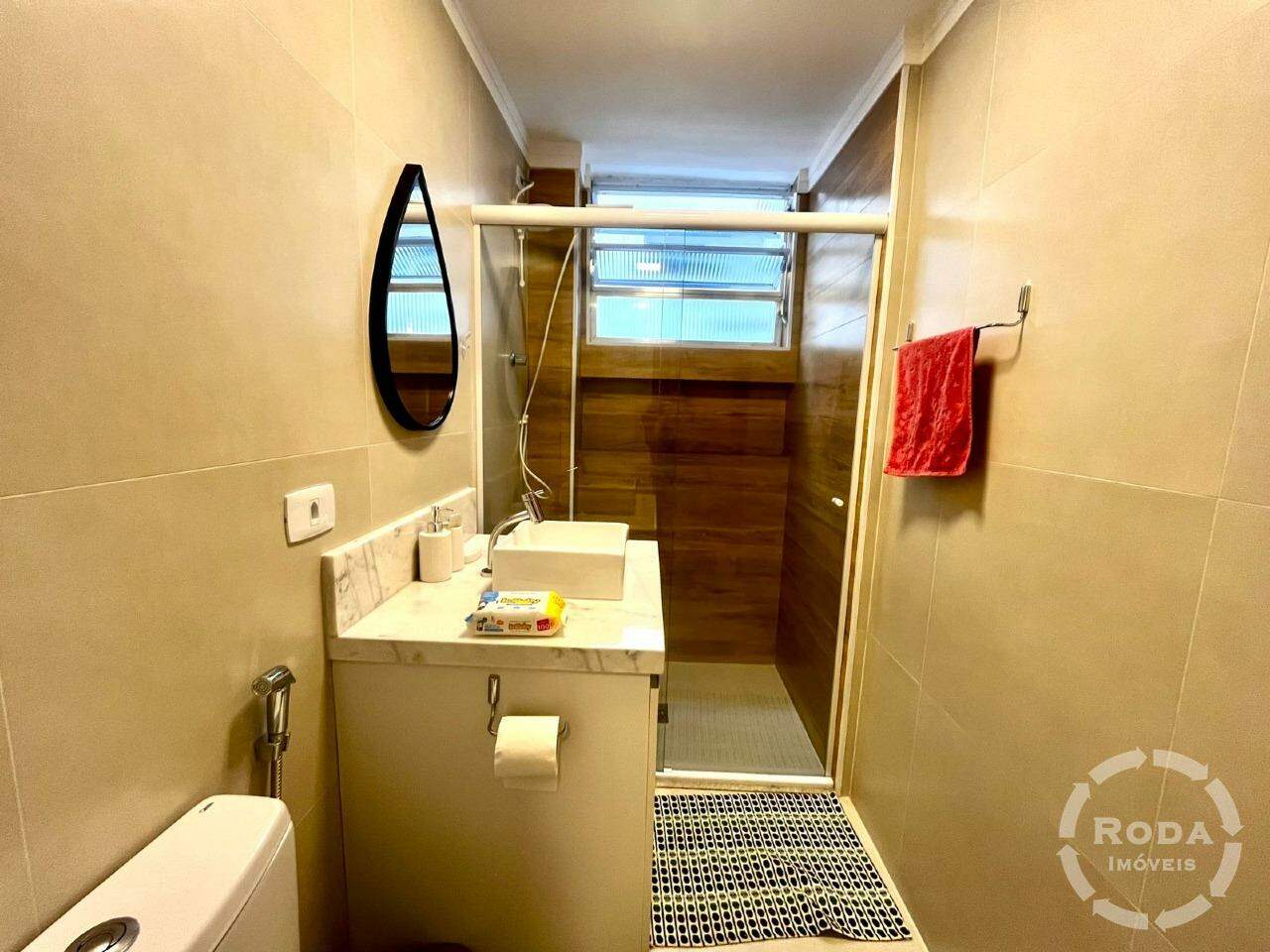 Apartamento à venda no Ponta da Praia: banheiro