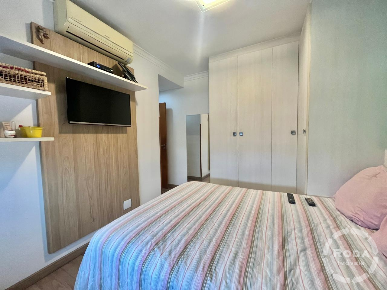 Apartamento à venda no Ponta da Praia: 