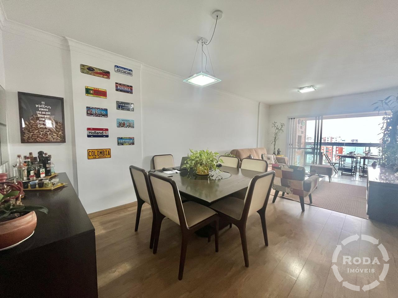 Apartamento à venda no Ponta da Praia: 