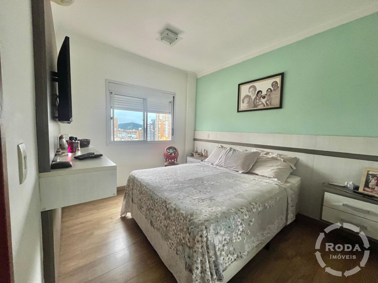 Apartamento à venda no Ponta da Praia: 