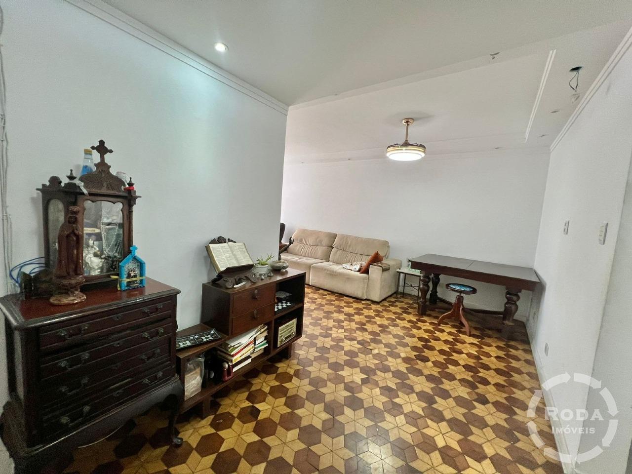 Apartamento à venda no Ponta da Praia: 